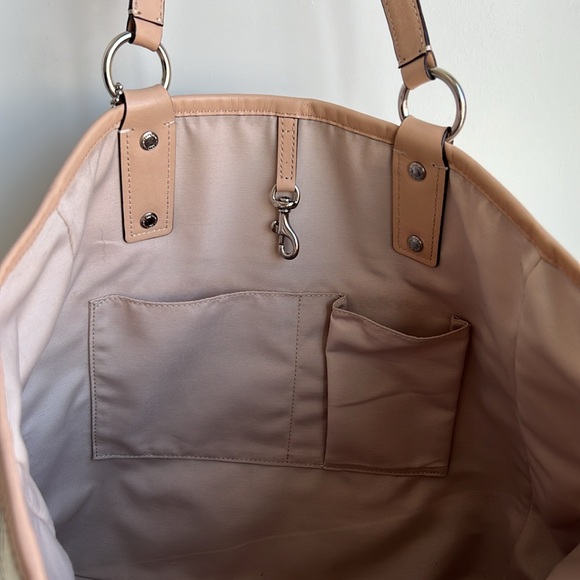 COACH Champagne Gold Tote - Picture 14 of 16